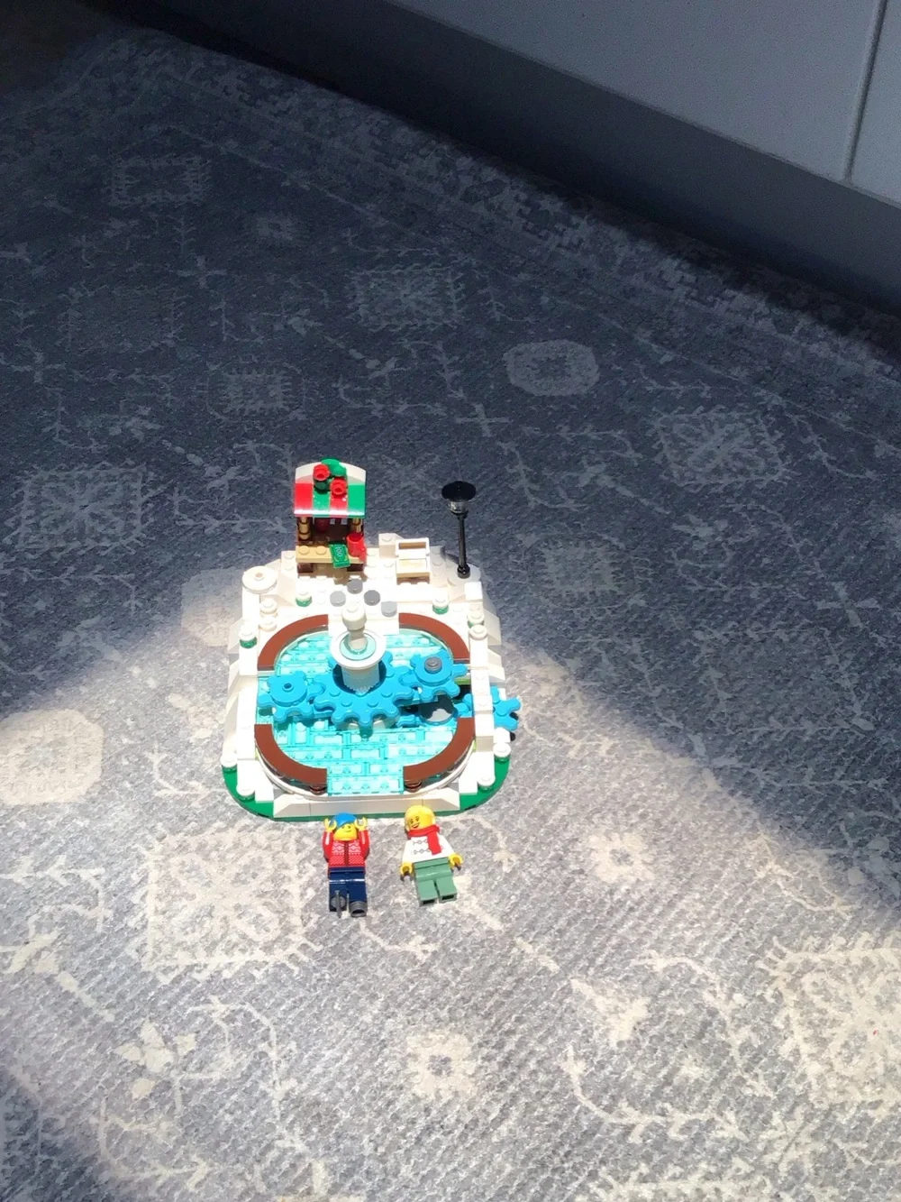 Lego Blue Turquoise Fountain Park Playset